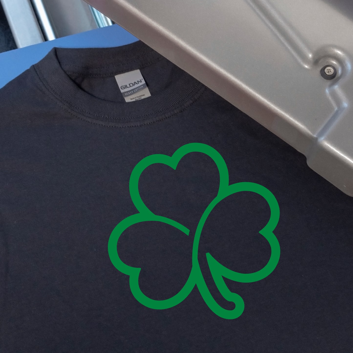 Shamrock Outlined Heat Transfer